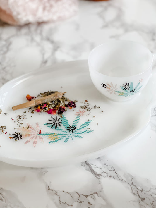 Vintage "High Tea" Set - Teacup & Rolling Tray